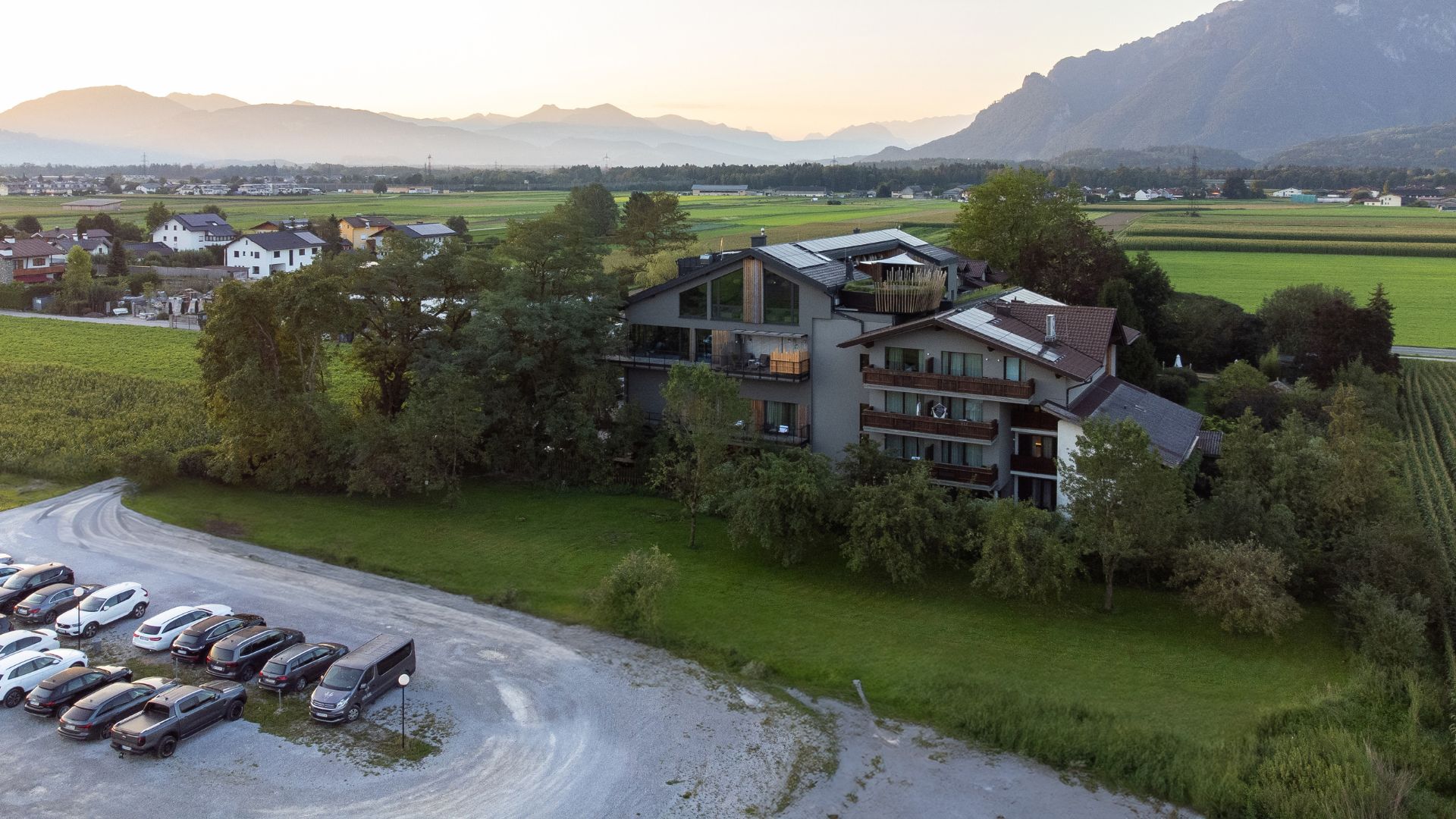 customerstory-hotel gerl-header (3).jpg customerstory-hotel gerl-header (3).jpg